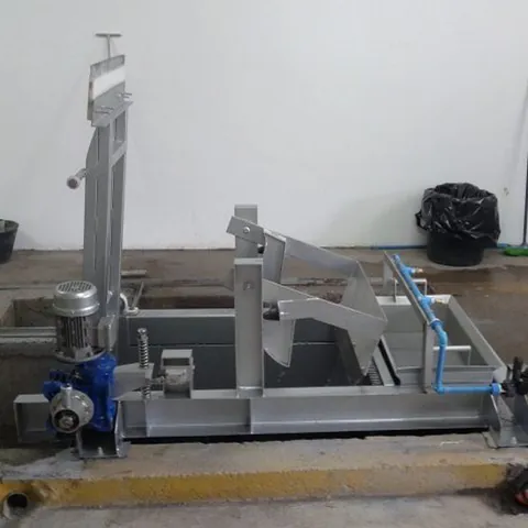Reja circular automática de acero inoxidable fabricada por JTP