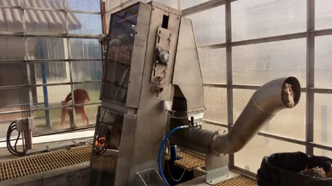 Reja automática de desbaste en funcionamiento en Borgoño, Coquimbo